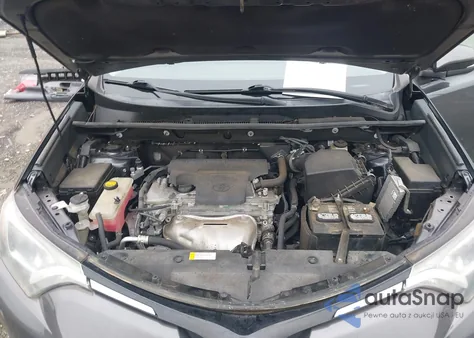 2018 Toyota Rav4 Xle z USA, uszkodzony, nr VIN 2T3RFREV5JW800336